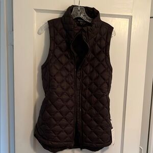 Athleta Quilted Vest in Dark Brown